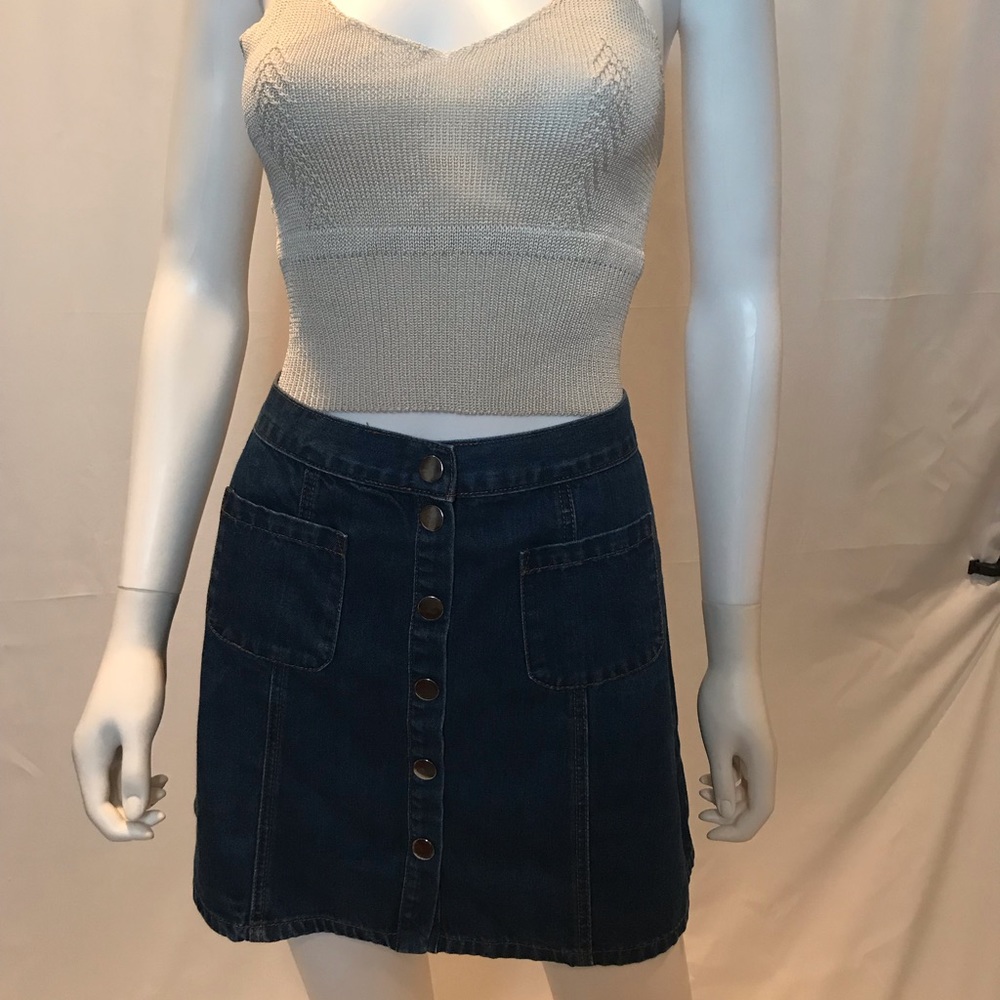 BDG medium wash denim skirt